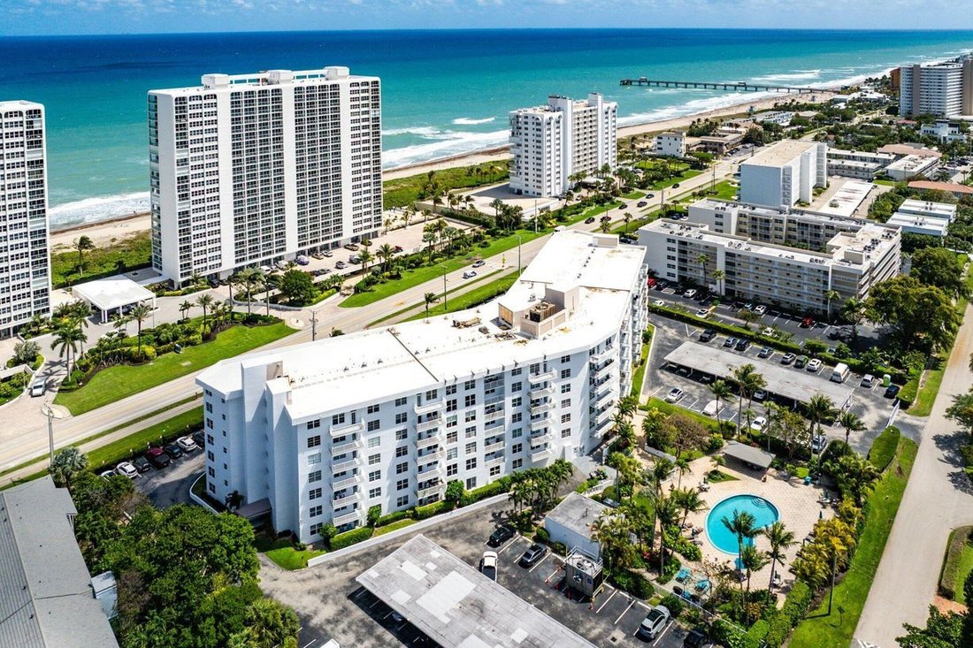 Condo in Boca Raton, Florida, United States 1 - 17863069