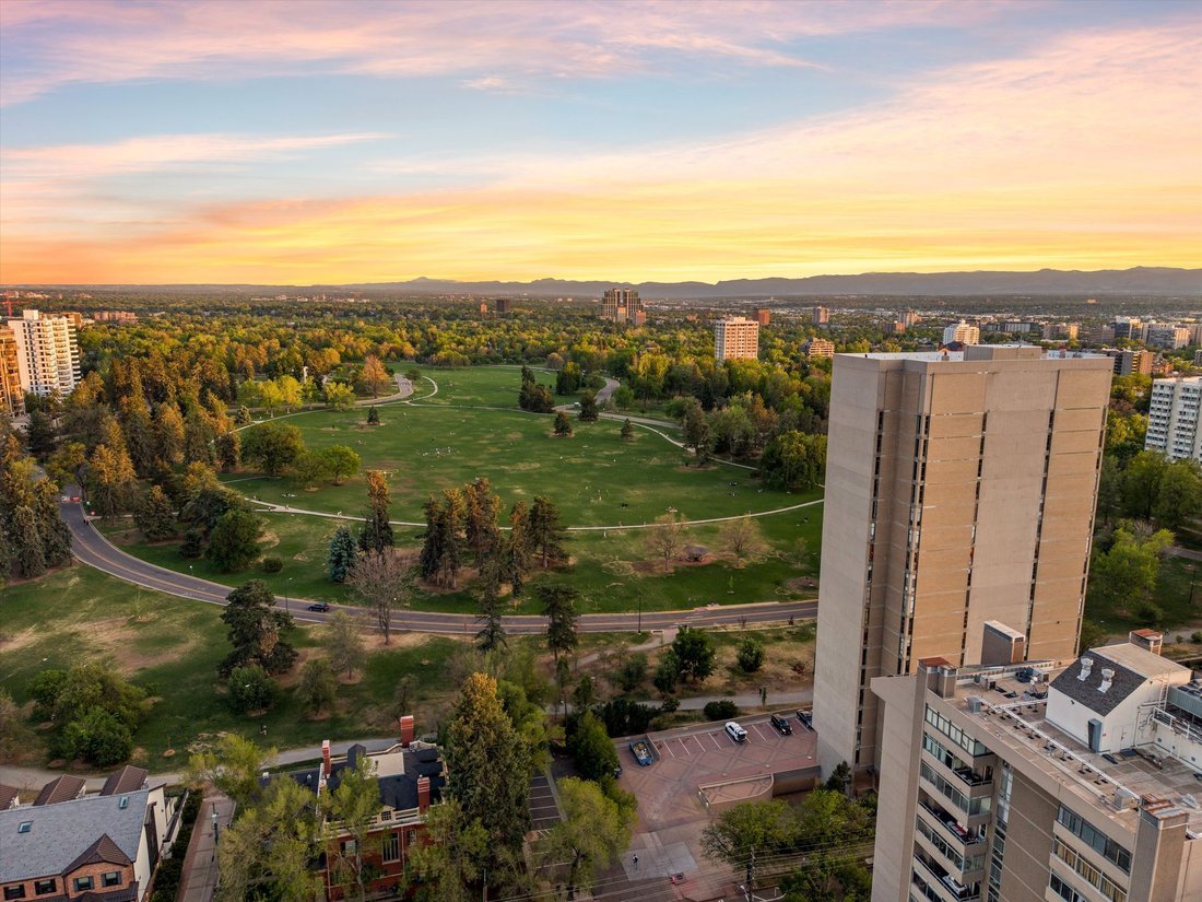 Condo in Denver, Colorado, United States 2 - 16395597