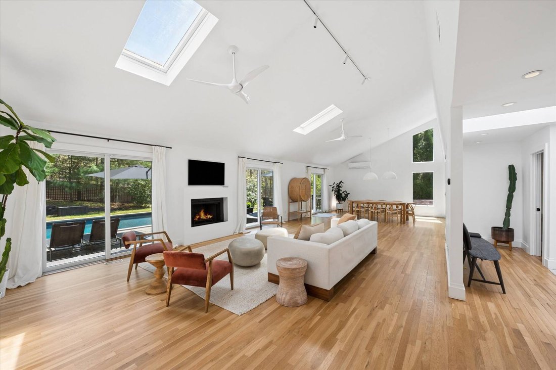 House in East Hampton, New York, United States 4 - 17888757