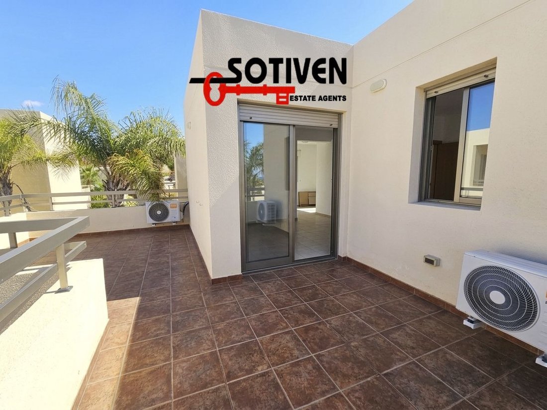 Townhouse in Granadilla de Abona, Canary Islands, Spain 4 - 17915795