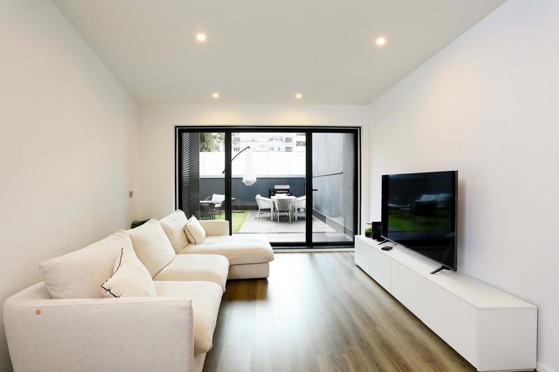 Apartment in Avenidas Novas, Lisbon, Portugal 3 - 16946237