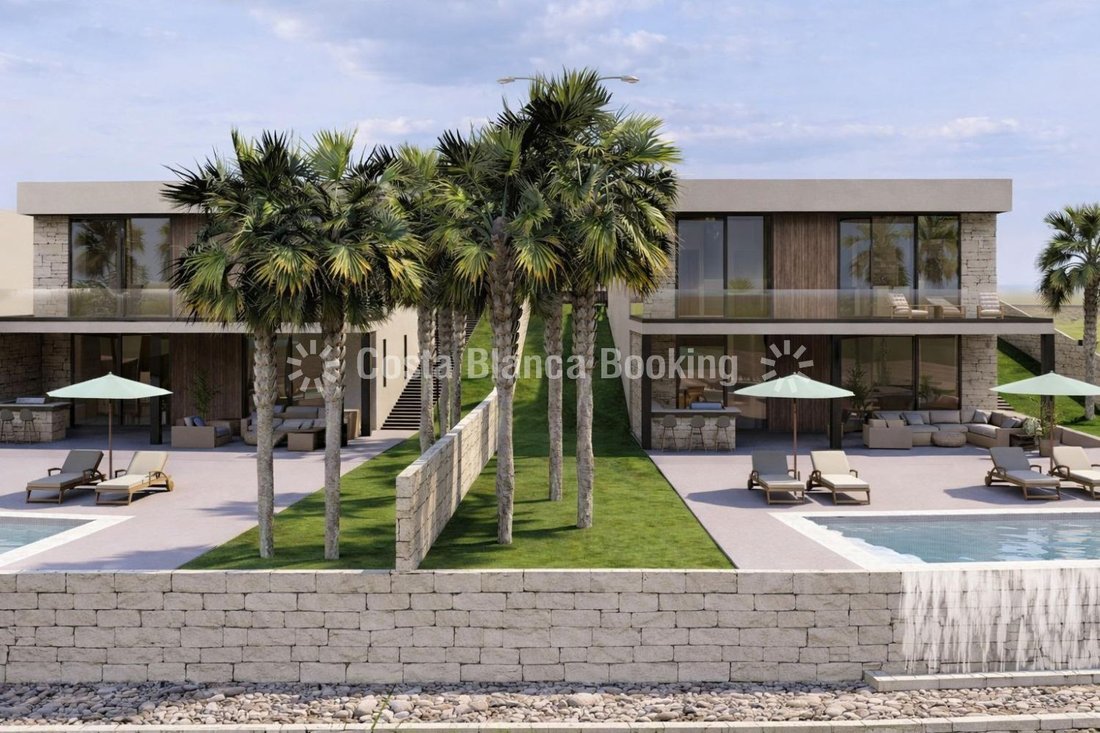 Chalet in Finestrat, Valencian Community, Spain 1 - 17915866