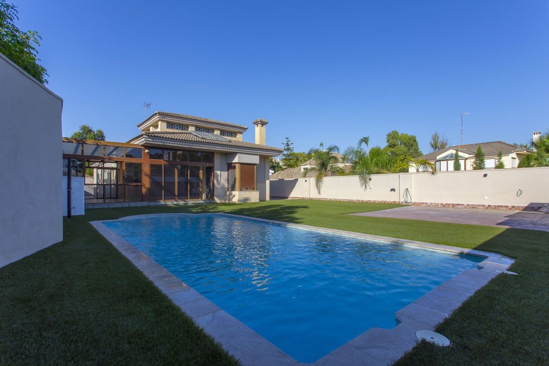 Chalet in Jerez De La Frontera, Andalusia, Spain 2 - 17915792