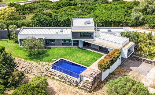 Villa in Belas, Lisbon, Portugal 1