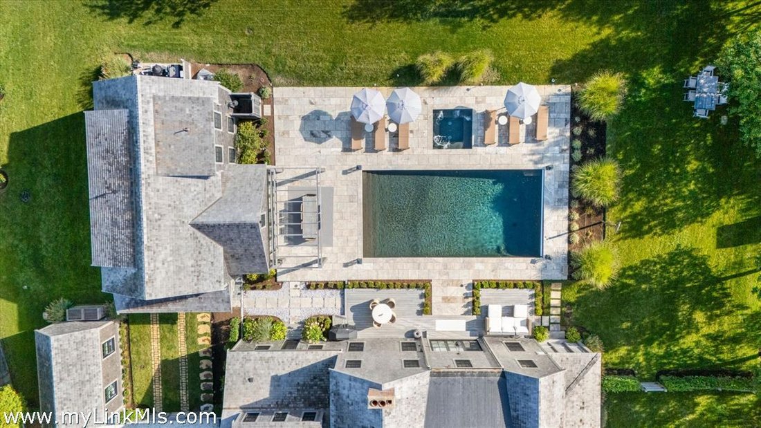 House in Nantucket, Massachusetts, United States 4 - 17924952