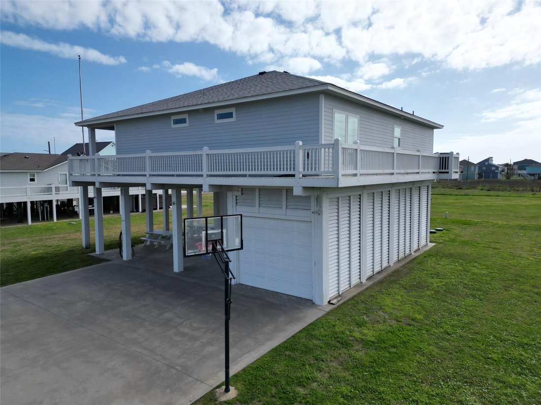 House in Bolivar Peninsula, Texas, United States 2 - 17917030