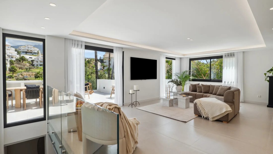 Villa in Nueva Andalucia, Marbella, Spain 4 - 17922639
