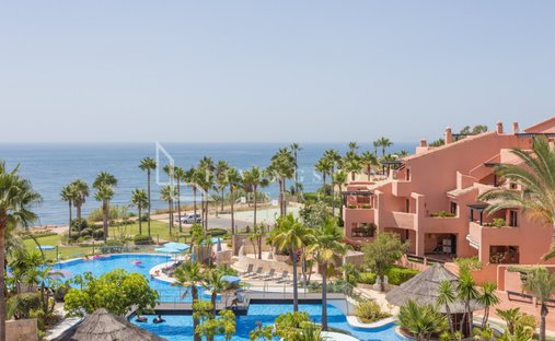Wohnung in Estepona, Andalusien, Spanien 1