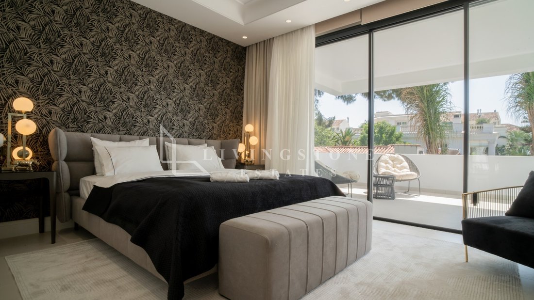 Villa in Puerto Banus, Marbella, Spain 5 - 17920681