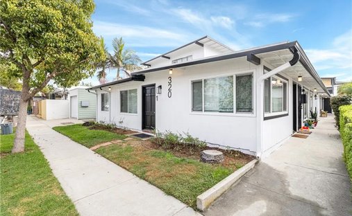 Apartment in Seal Beach, California, United States 1