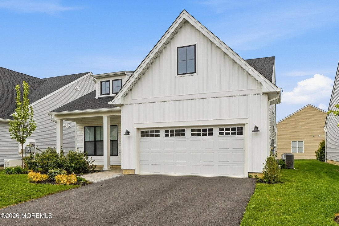 House in Freehold Township, New Jersey, United States 4 - 17919649