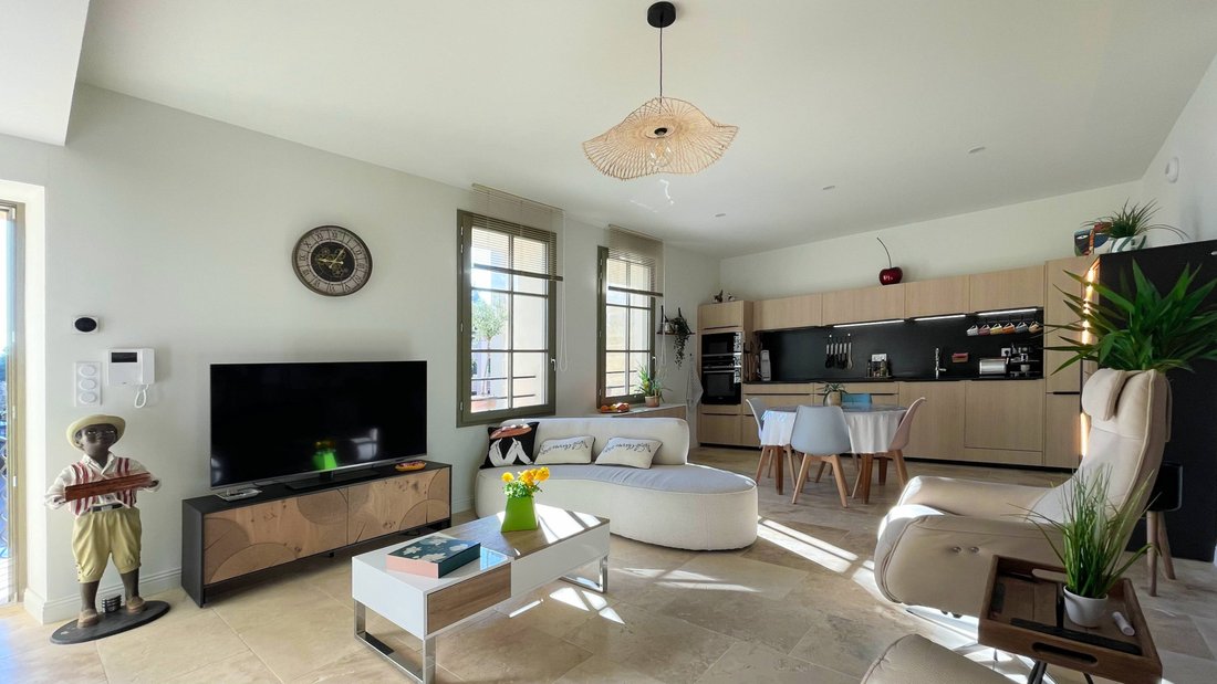 Apartment in Uzès, Occitania, France 3 - 17922641