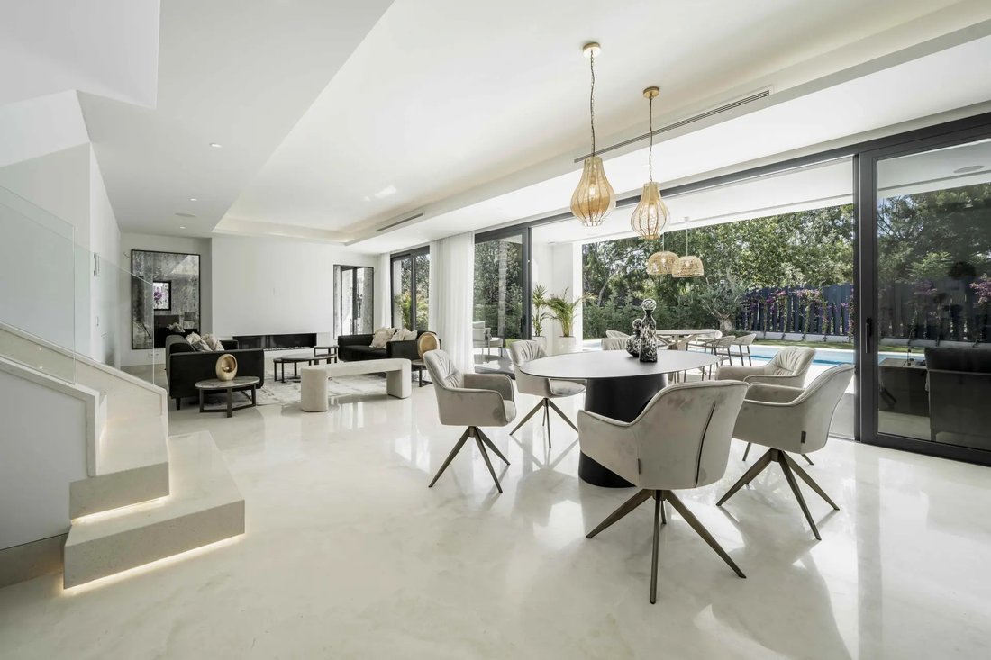 Villa in Estepona, Andalusia, Spain 4 - 17923488