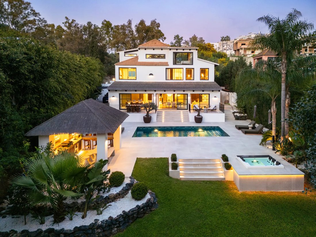 Villa in Puerto Banús, Marbella, Spanien 1 - 17923529