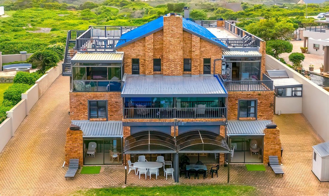 House in Cola Beach, Western Cape, South Africa 3 - 17920428