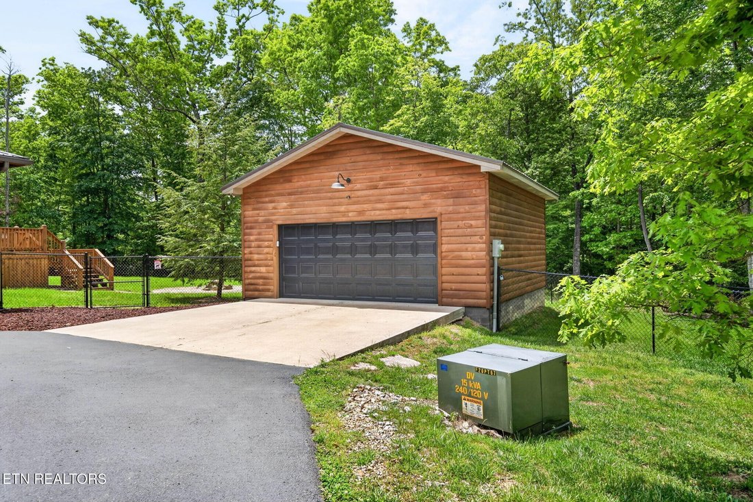 House in Monterey, Tennessee, United States 5 - 17887708