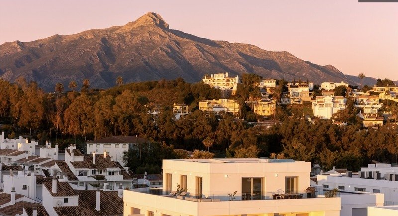 Wohnung in Nueva Andalucía, Marbella, Spanien 2 - 17923464