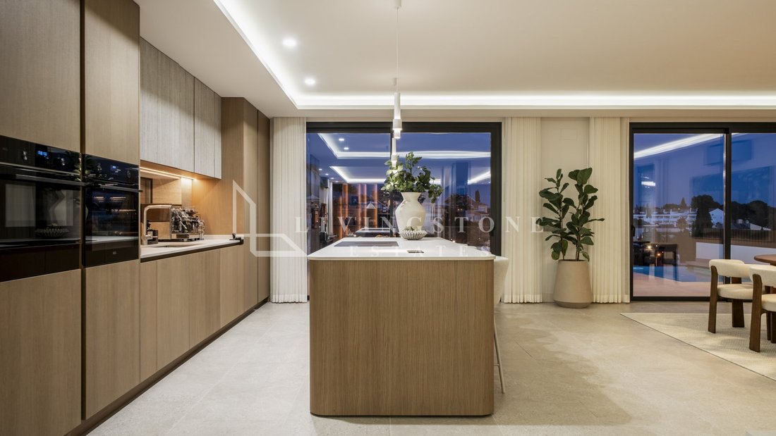 Villa in Puerto Banus, Marbella, Spain 5 - 17920372