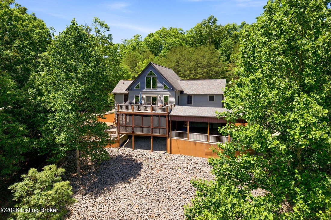 House in Bee Spring, Kentucky, United States 4 - 17924028