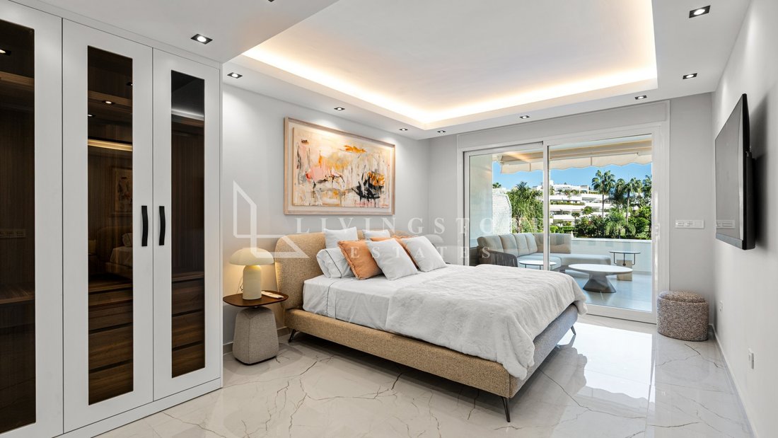 Apartment in Nueva Andalucia, Marbella, Spain 5 - 17922185