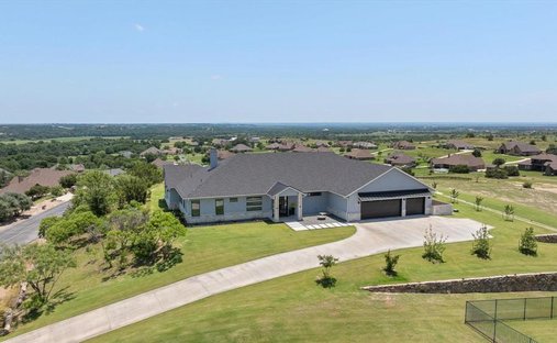House in Weatherford, Texas, United States 1