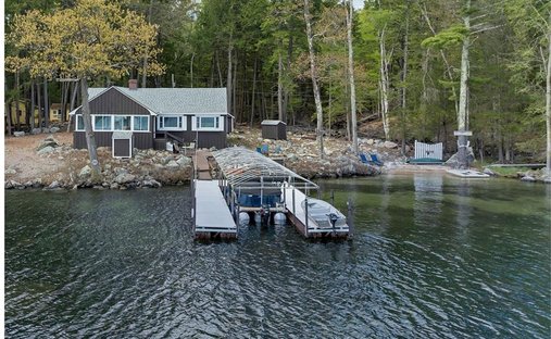 House in Meredith, New Hampshire, United States 1