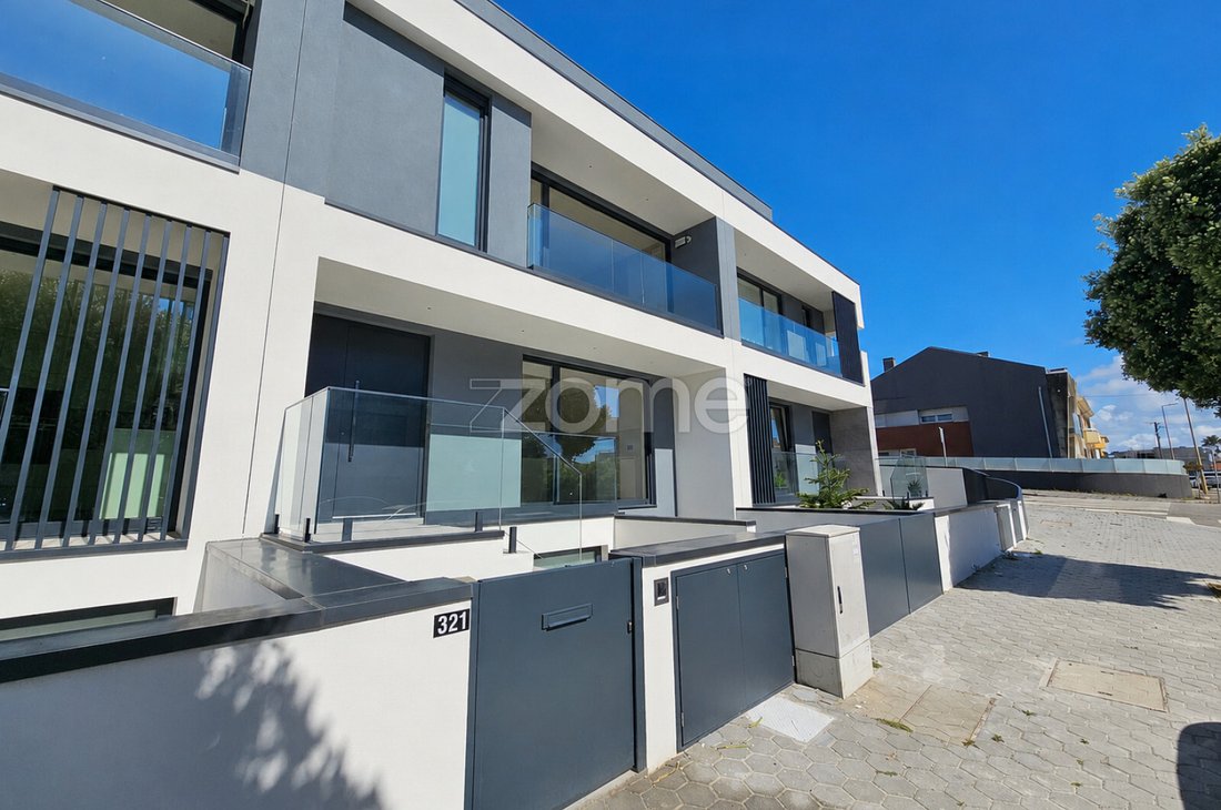 House in Canidelo, Porto District, Portugal 1 - 13857077