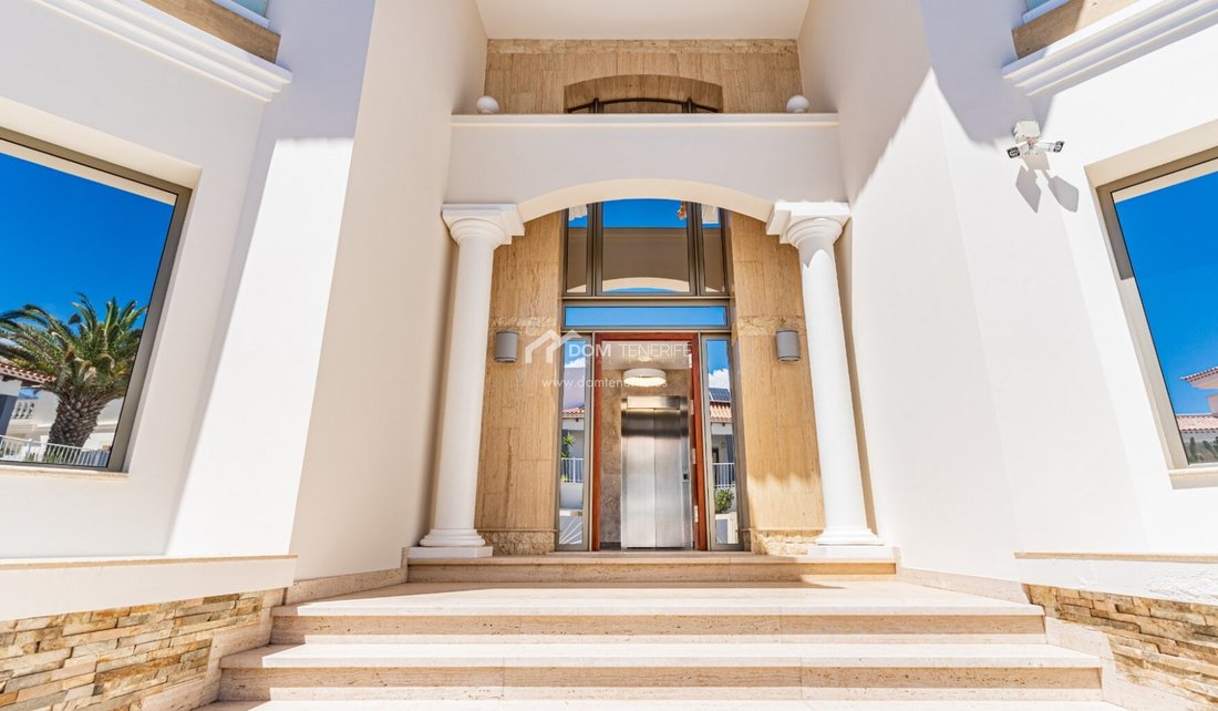 Villa in La Caleta, Adeje, Canary Islands 5 - 17918447