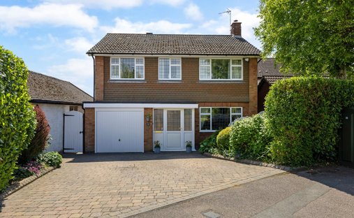 House in Breadcroft, Harpenden, England 1