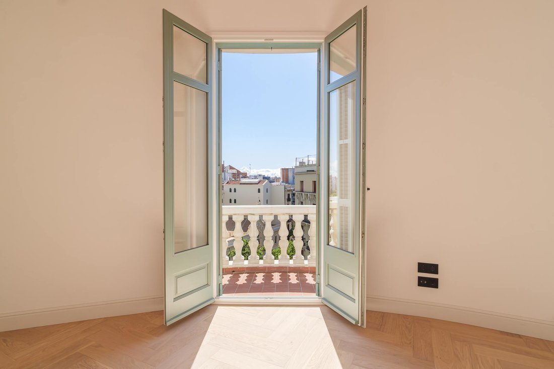 Apartment in Eixample, Barcelona, Spain 5 - 15769418
