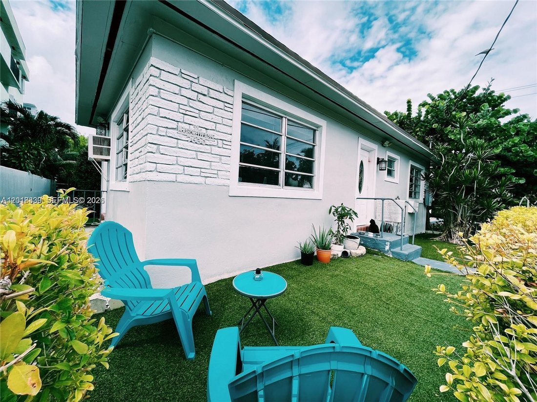 Miami Beach, Florida, United States 2 - 17916806