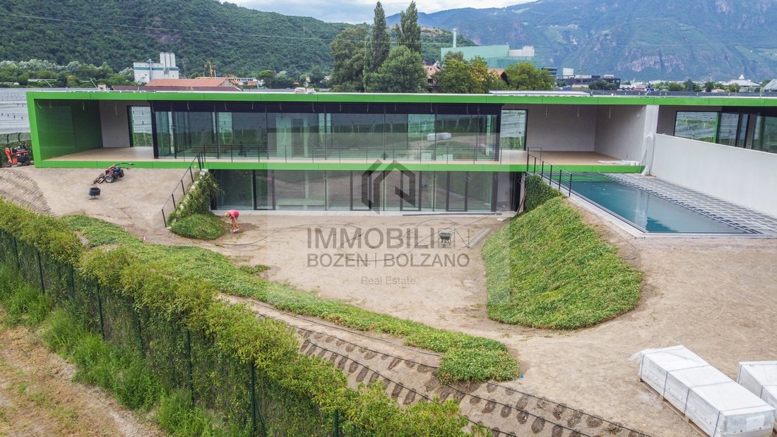 Villa in Bolzano / Bozen, Trentino – Alto Adige/Südtirol, Italy 2 - 17917134