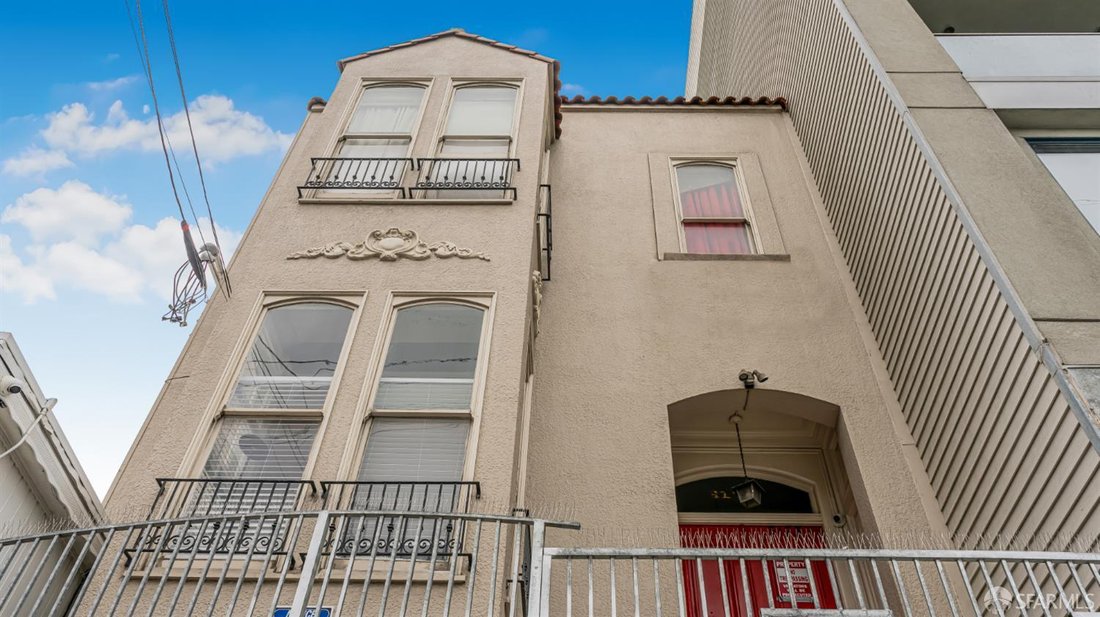 San Francisco, California, United States 5 - 17920243