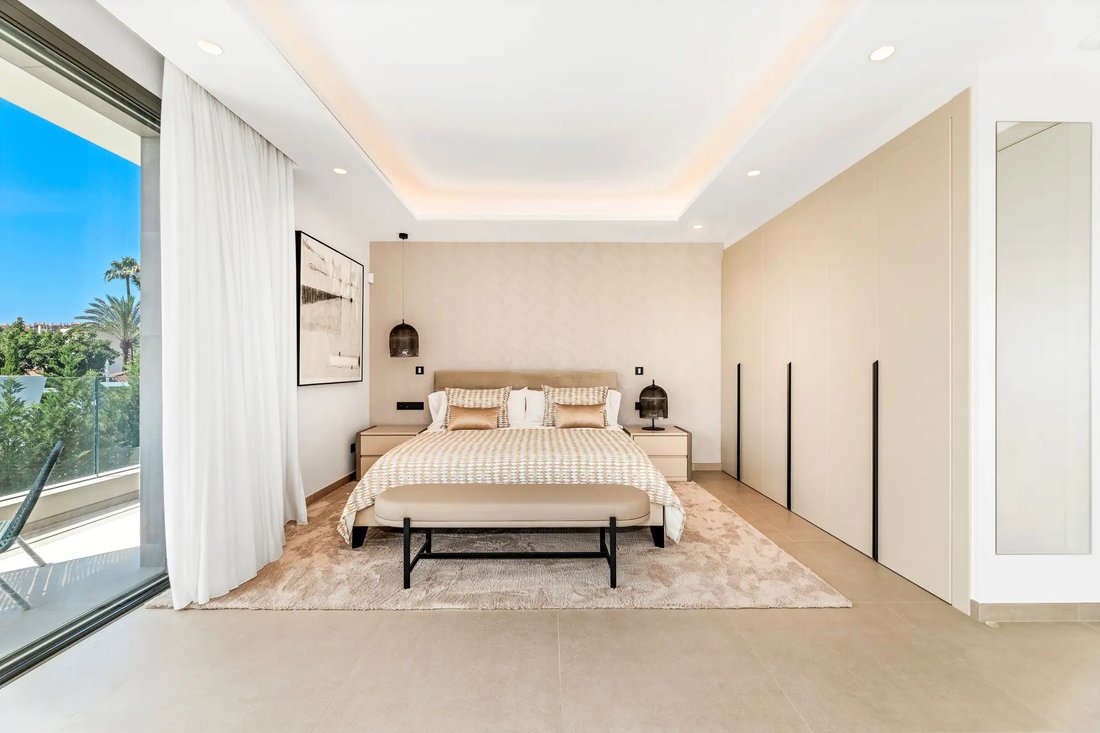 Villa in Nueva Andalucia, Marbella, Spain 5 - 17923327