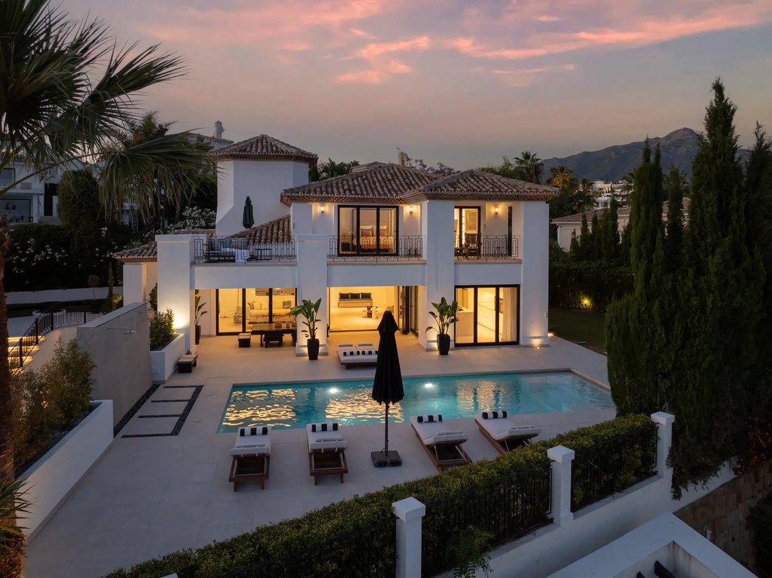 Villa in Nueva Andalucia, Marbella, Spain 1 - 17923553