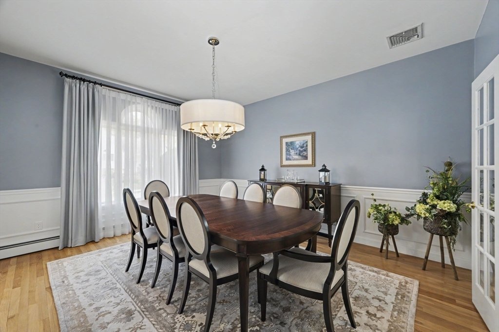 House in Saugus, Massachusetts, United States 5 - 17924953