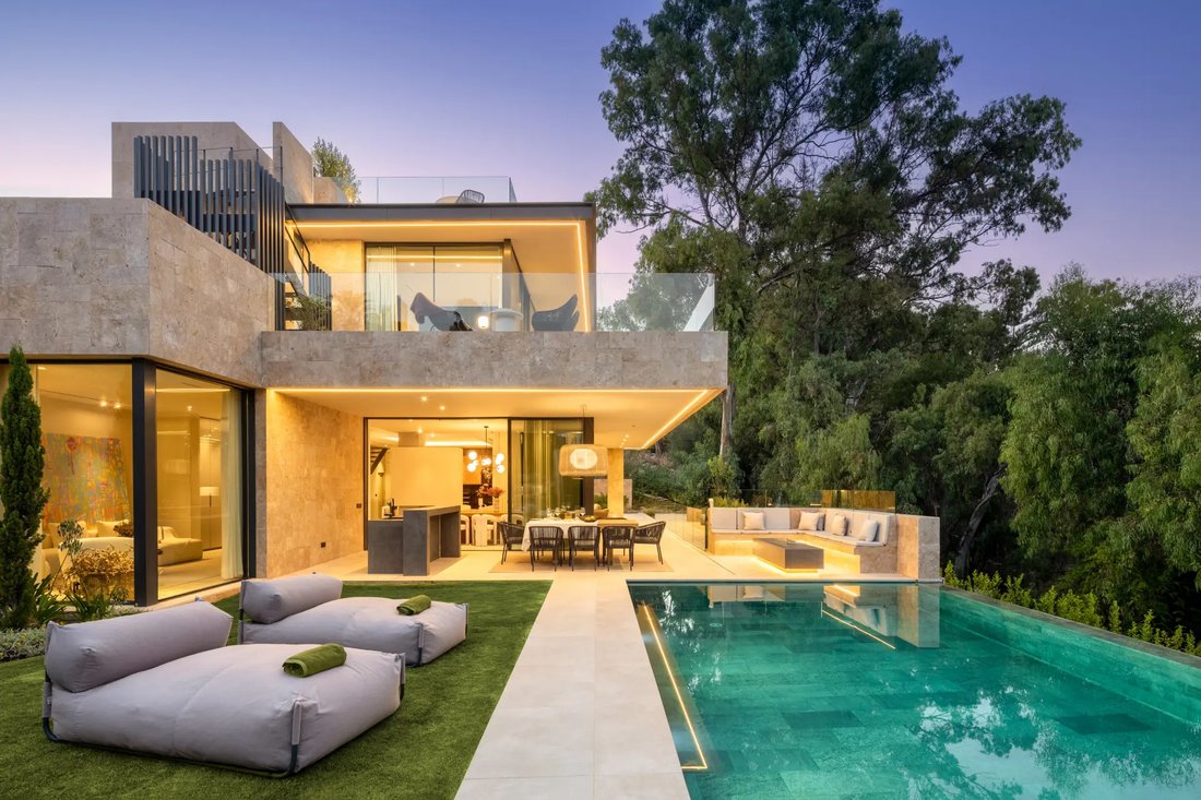 Villa in Marbella, Andalusia, Spain 2 - 17922353
