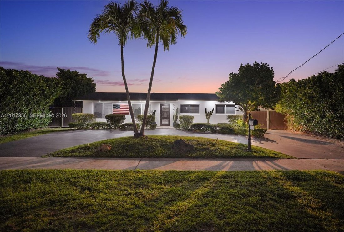 House in Miami, Florida, United States 2 - 17924702