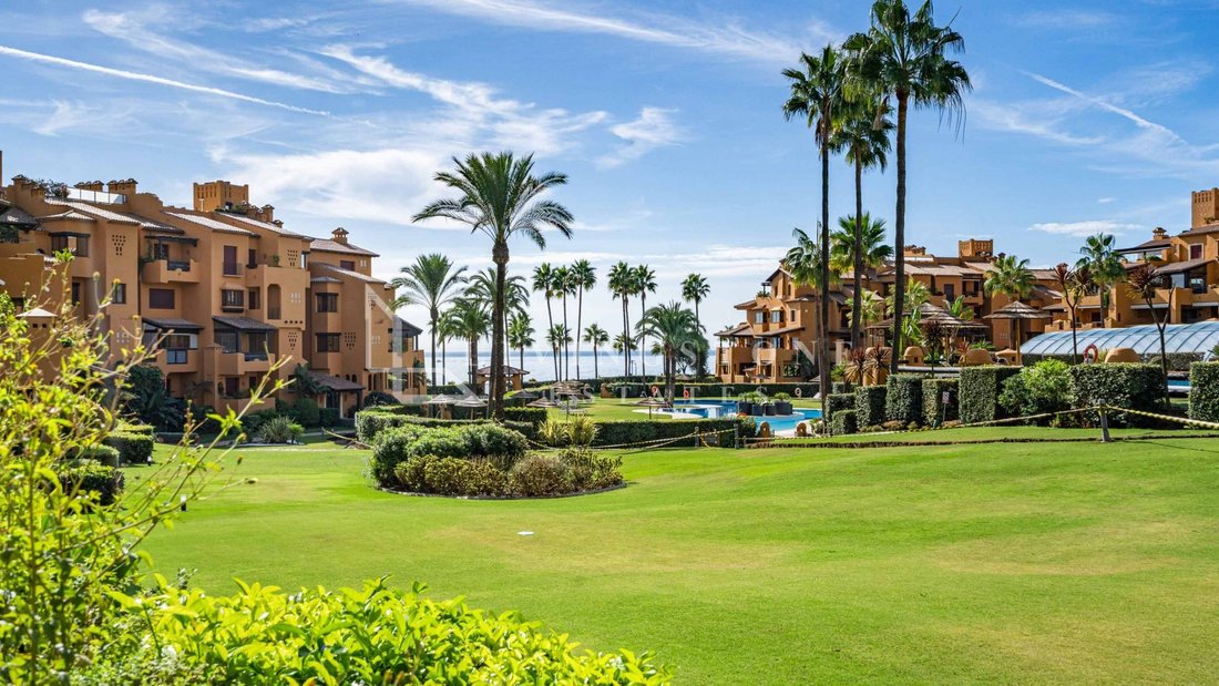 Apartment in Estepona, Andalusia, Spain 1 - 17921725