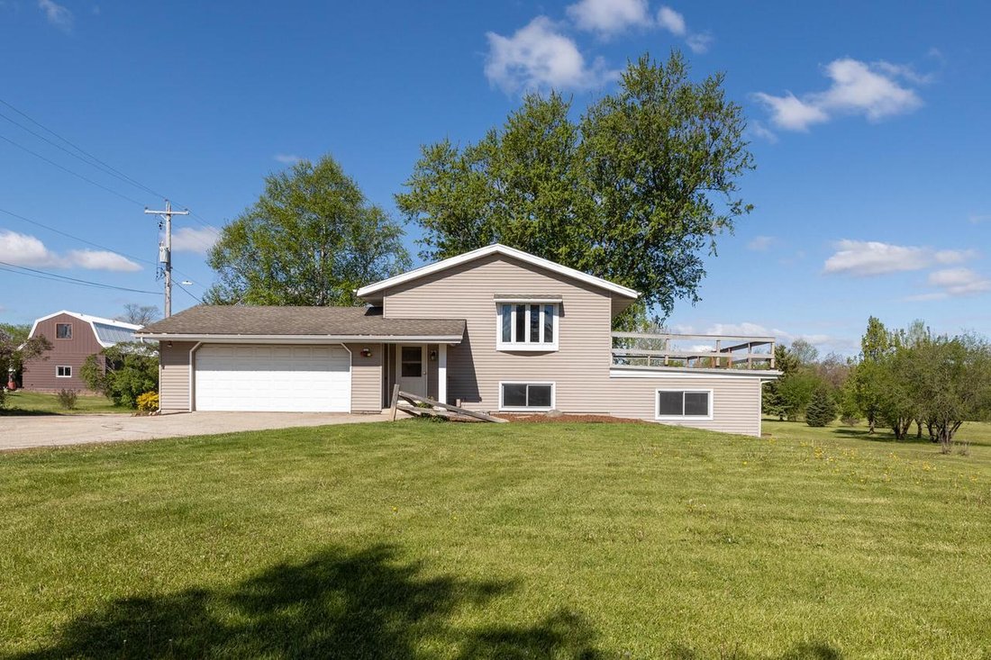 House in Genesee, Wisconsin, United States 2 - 17919928
