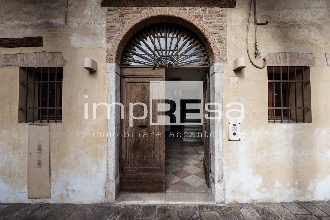 Piazza Del Grano - Maggiore, Treviso, Italy 4 - 17924471