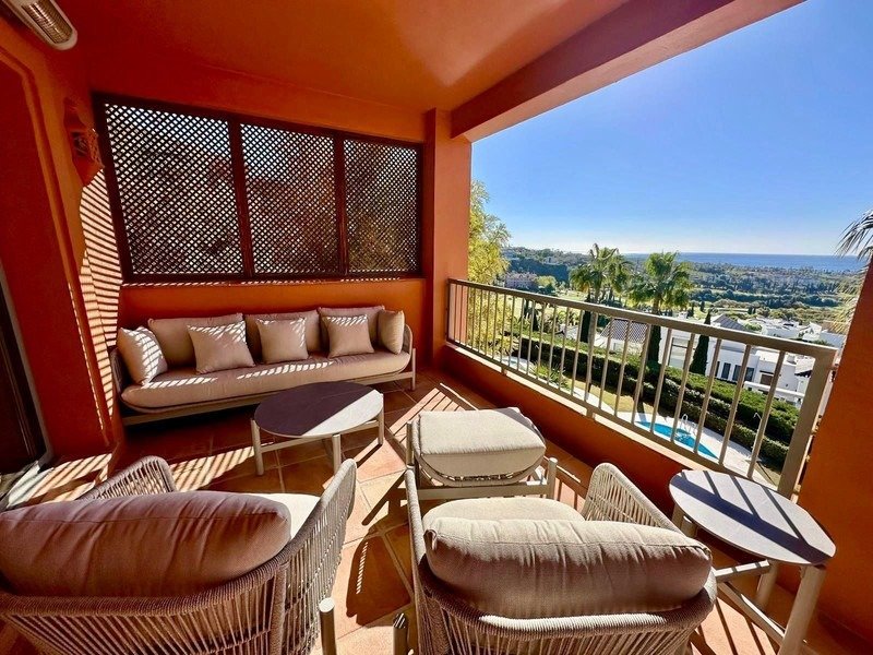 Apartment in Cancelada, Estepona, Andalusia 3 - 17923472