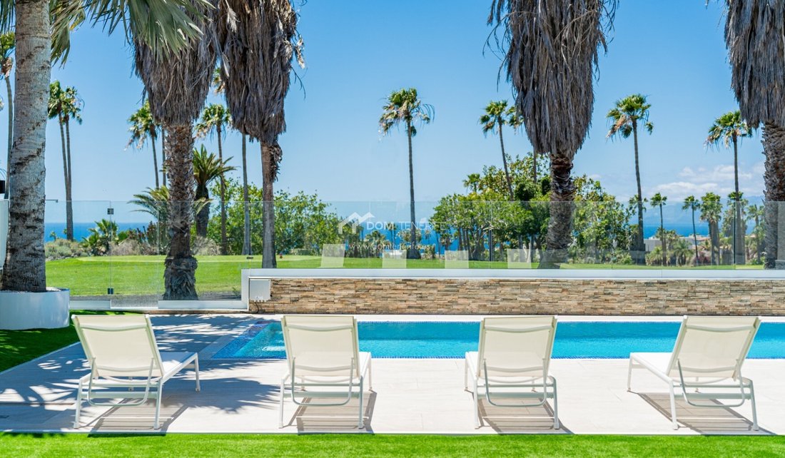 Villa in La Caleta, Adeje, Canary Islands 2 - 17918447