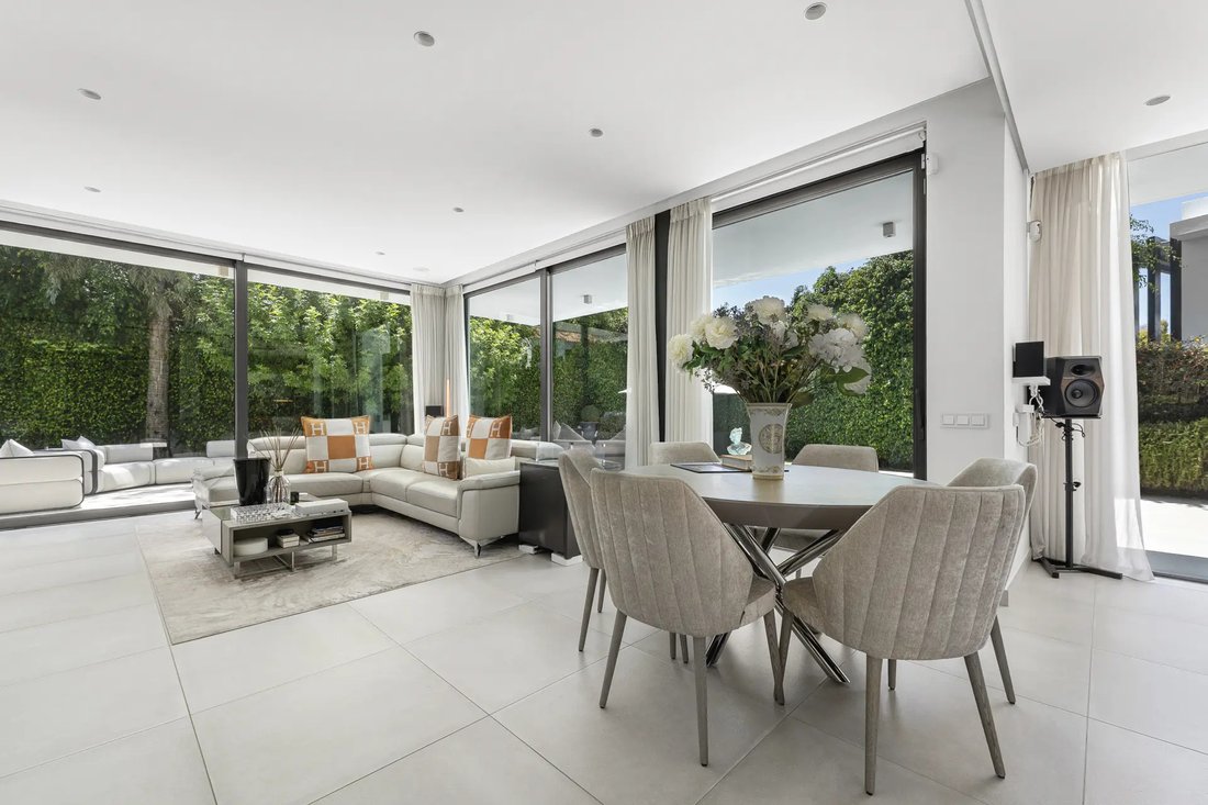 Villa in Estepona, Andalusia, Spain 5 - 17920776