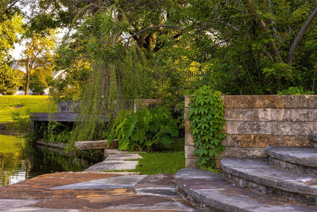 House in Dallas, Texas, United States 4 - 17924867
