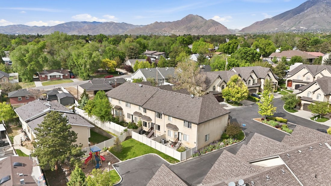 Townhouse in Holladay, Utah, United States 5 - 17921150