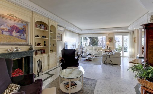 Villa in Fuencarral-El Pardo, Madrid, Spain 1