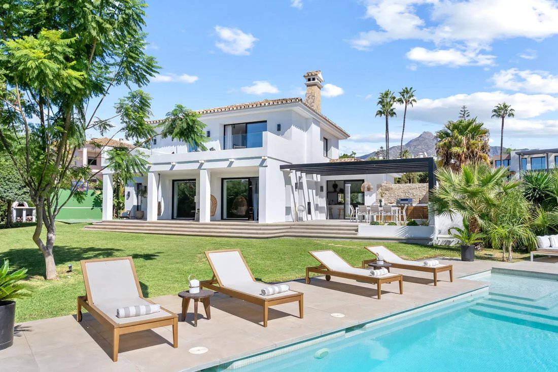 Villa in Puerto Banus, Marbella, Spain 1 - 17922622