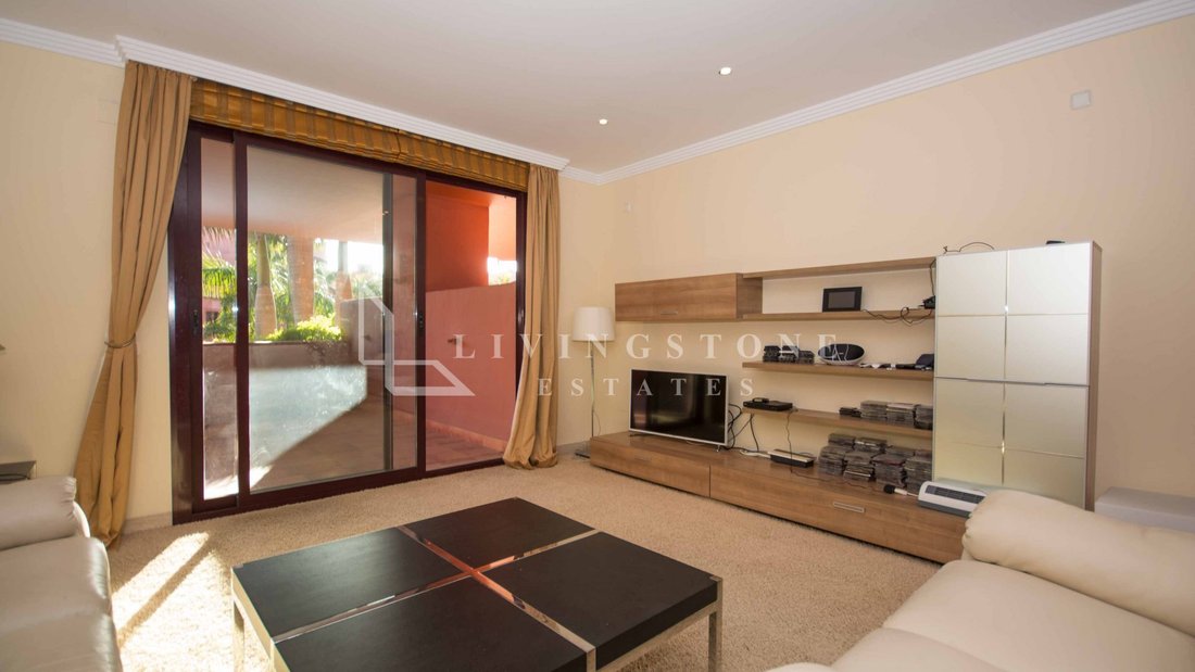 Apartment in Estepona, Andalusia, Spain 4 - 17922036