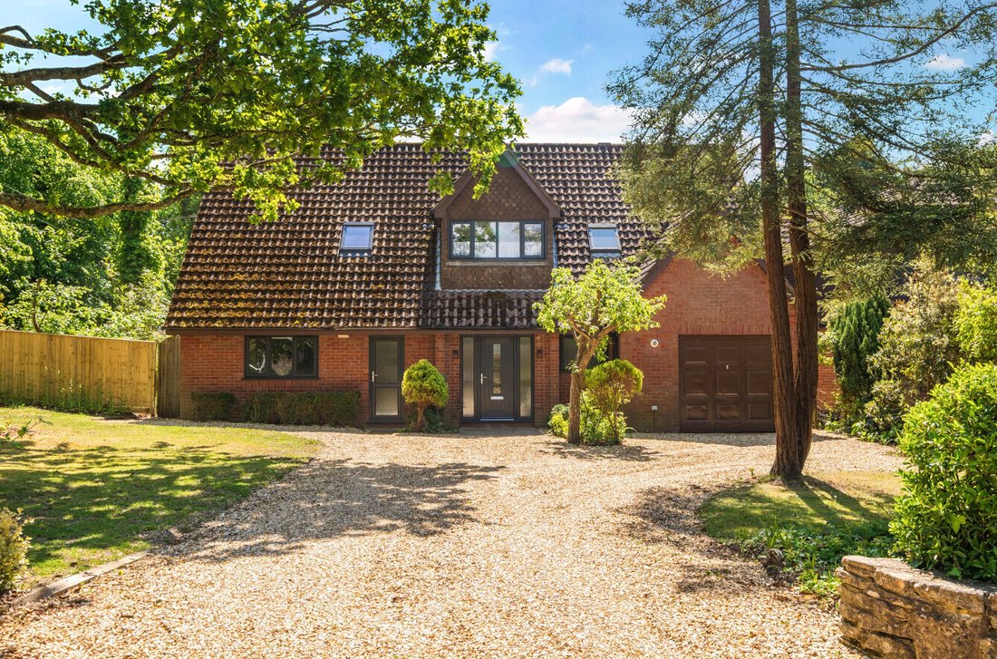 Chalet in Highcliffe, England 1 - 17916396